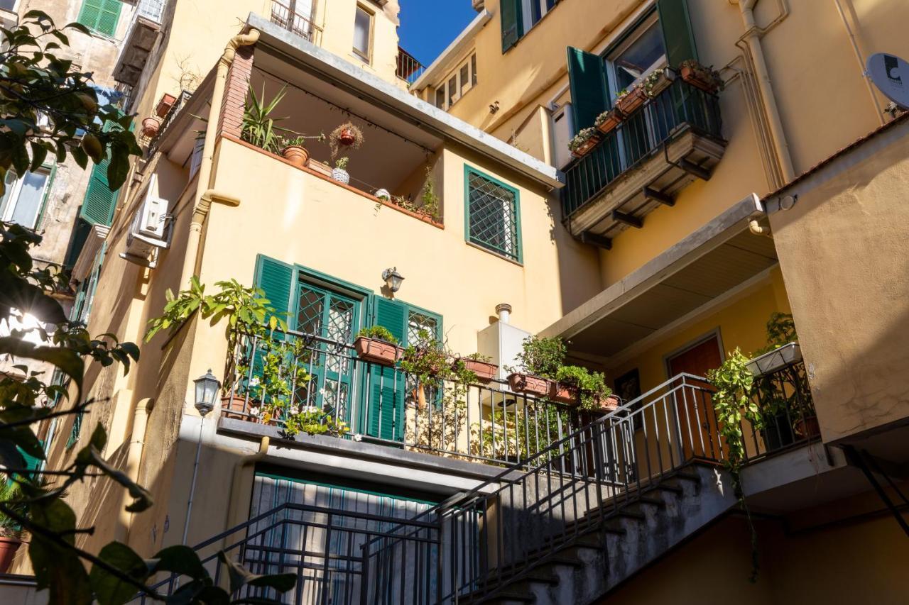 Colored House Until 7 People Above Sqplebiscito Naples Exterior photo